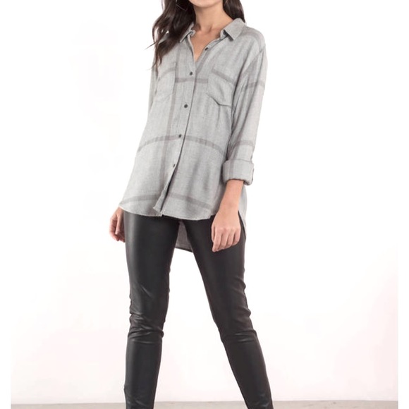 Tobi Tops - ❌SOLD Tobi Gray Plaid Flannel (Thread and Supply)